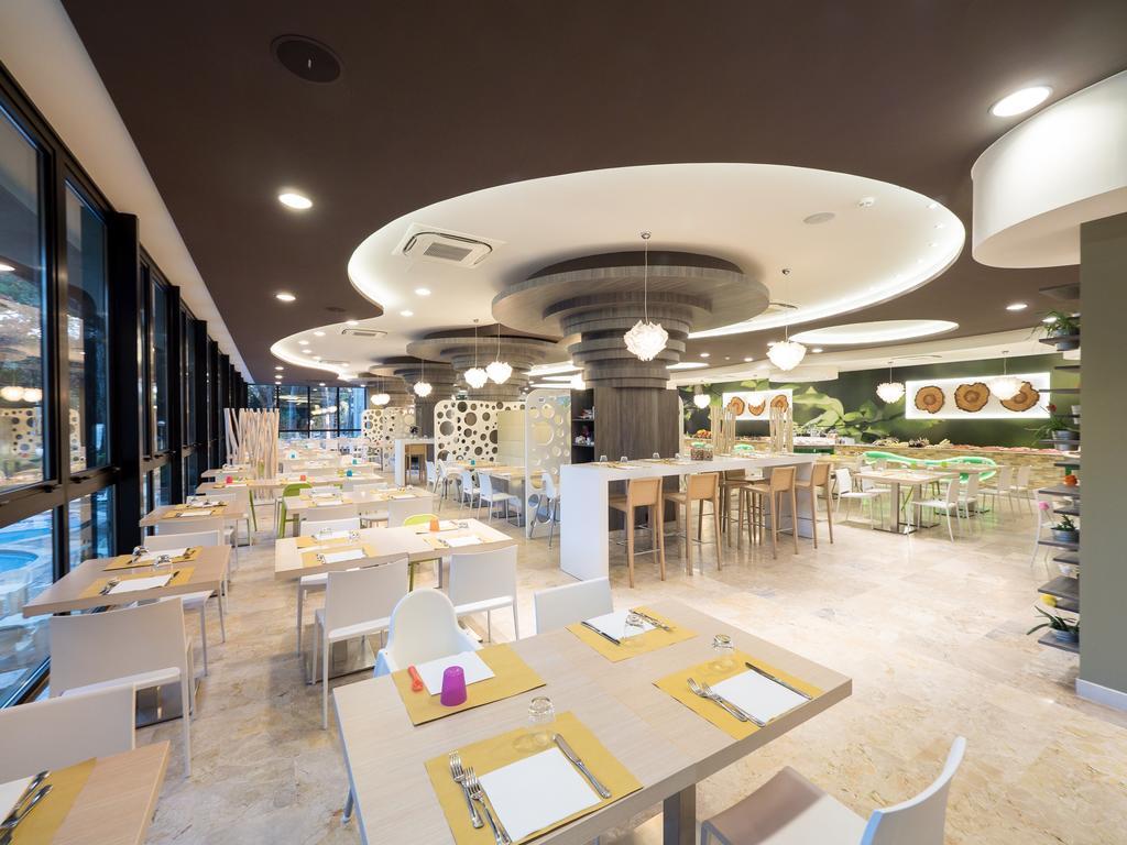 Meridiana Family & Nature Hotel Marina Romea Exterior foto